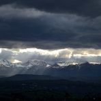 Qualche raggio qua e là.