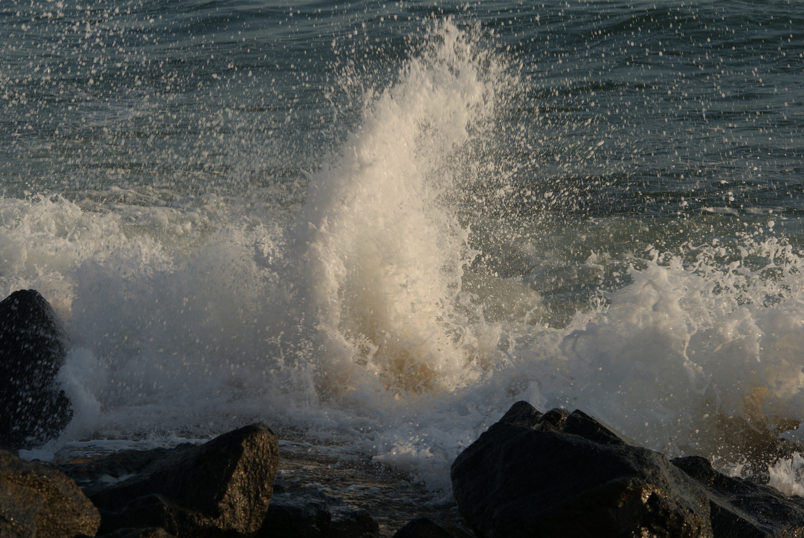 Quand la mer se déchaine!