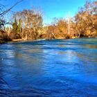 QUAND LA SORGUE SE PARE DE BLEU