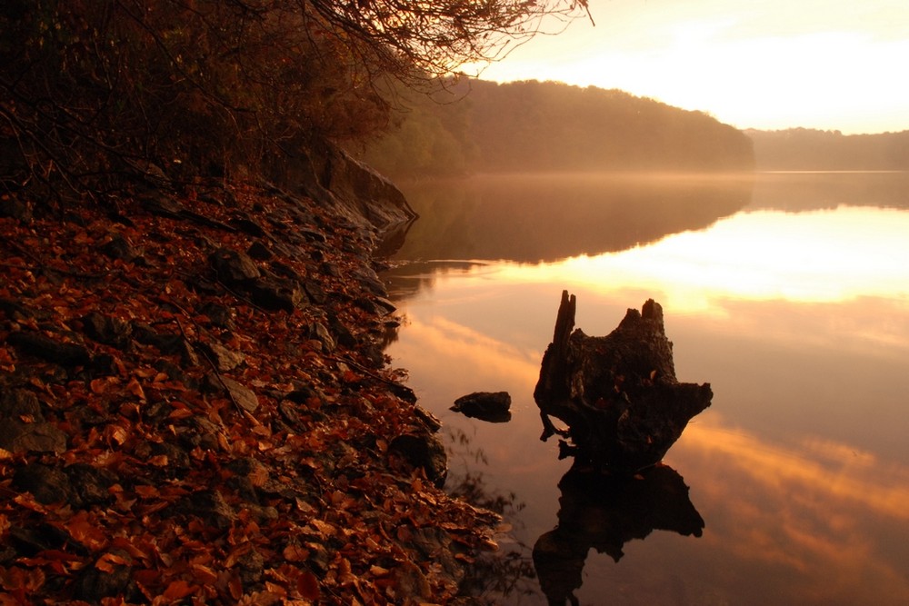 Quand la vallée s'embrase by Matthieu 