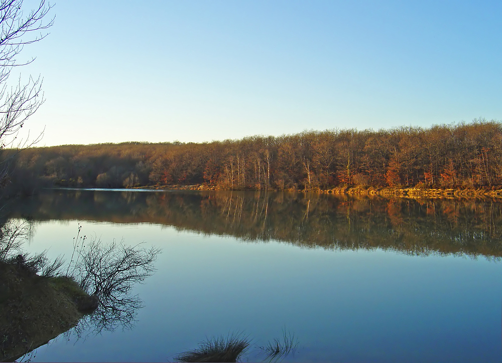 Quand le regard dérive…! -- Petit lac hivernal à ma façon