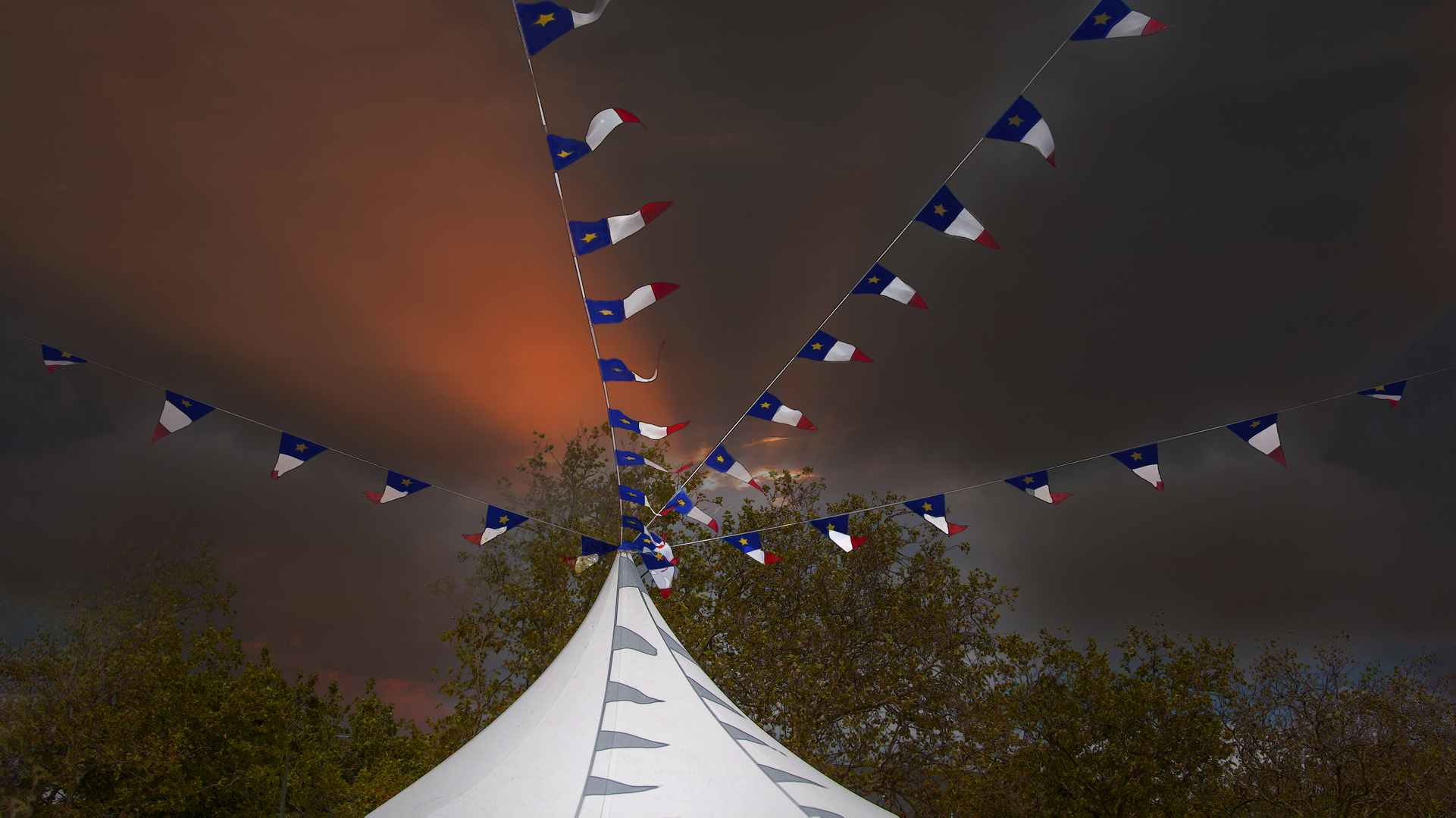 Quand le rouge fait son cirque