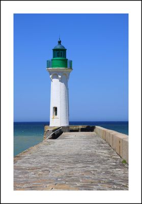 Quand l'émeraude devient saphir.