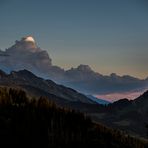 Quand les nuages imitent les montagnes !!!!!!