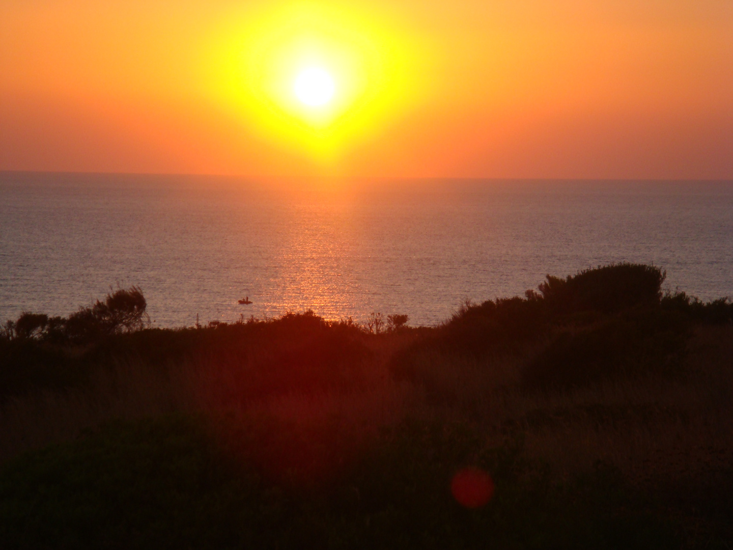 Quando il tramonto esplode sul mare...