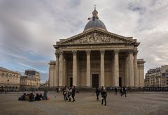 Quartier Latin - Place Panthéon - Panthéon - 02