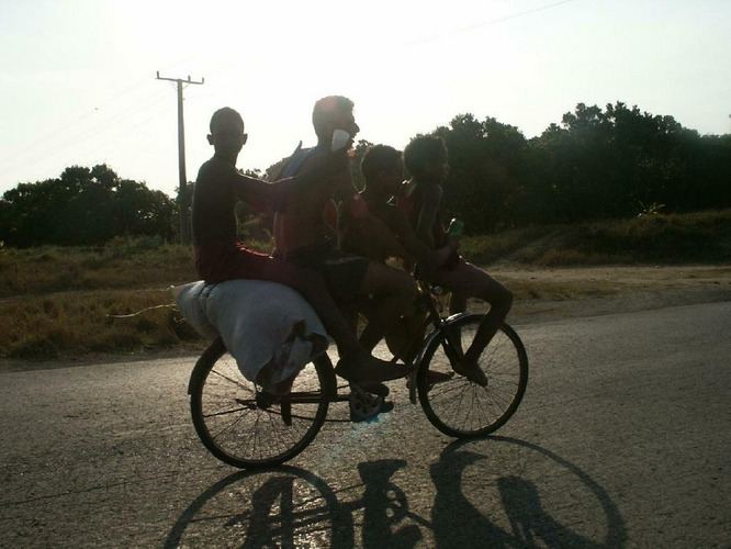 Quarttet auf Fahrrad