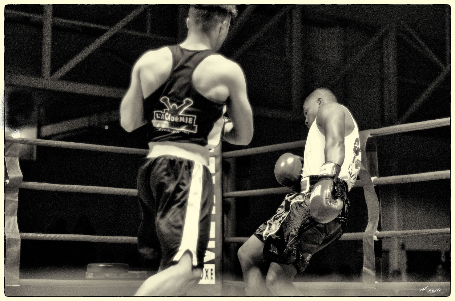 quatre boulles de cuir