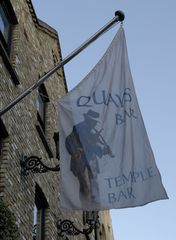 Quays Bar