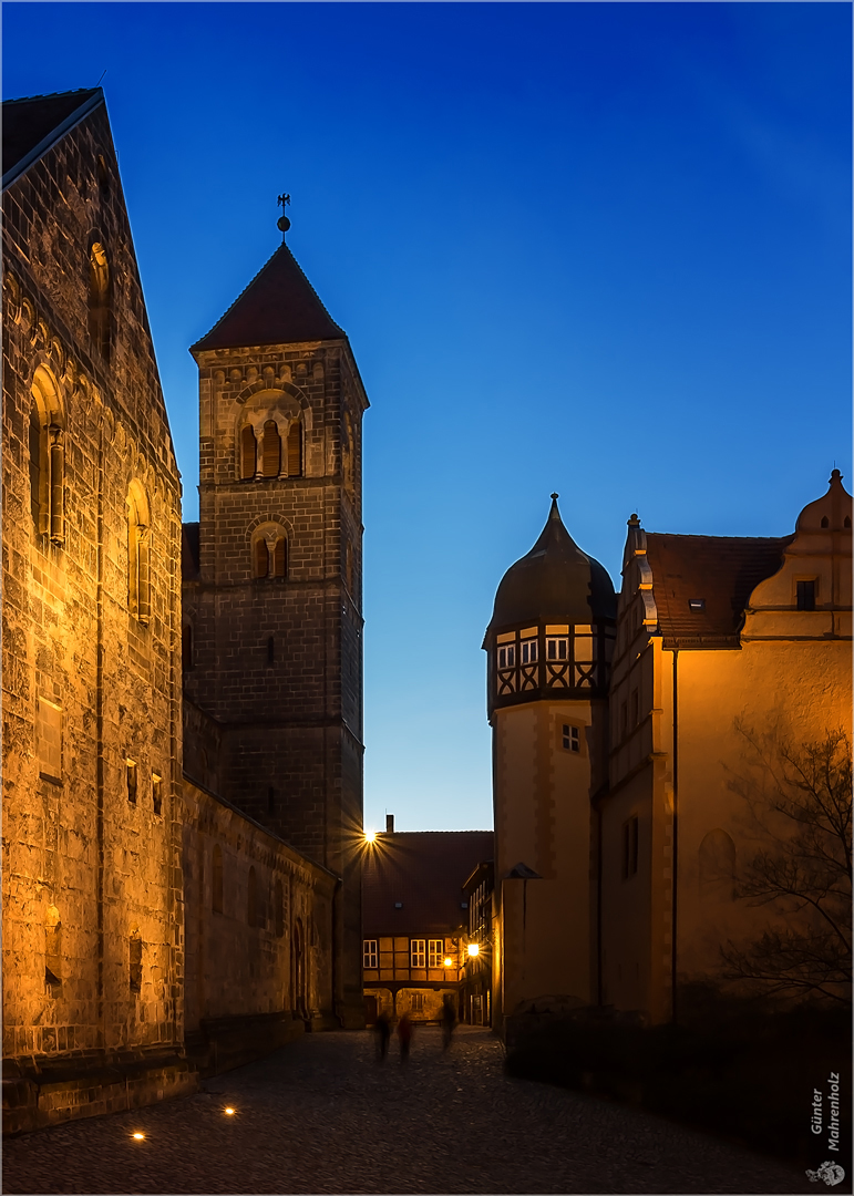 Quedlinburg: Ein Stück Stiftskirche, ein Stück Schloss