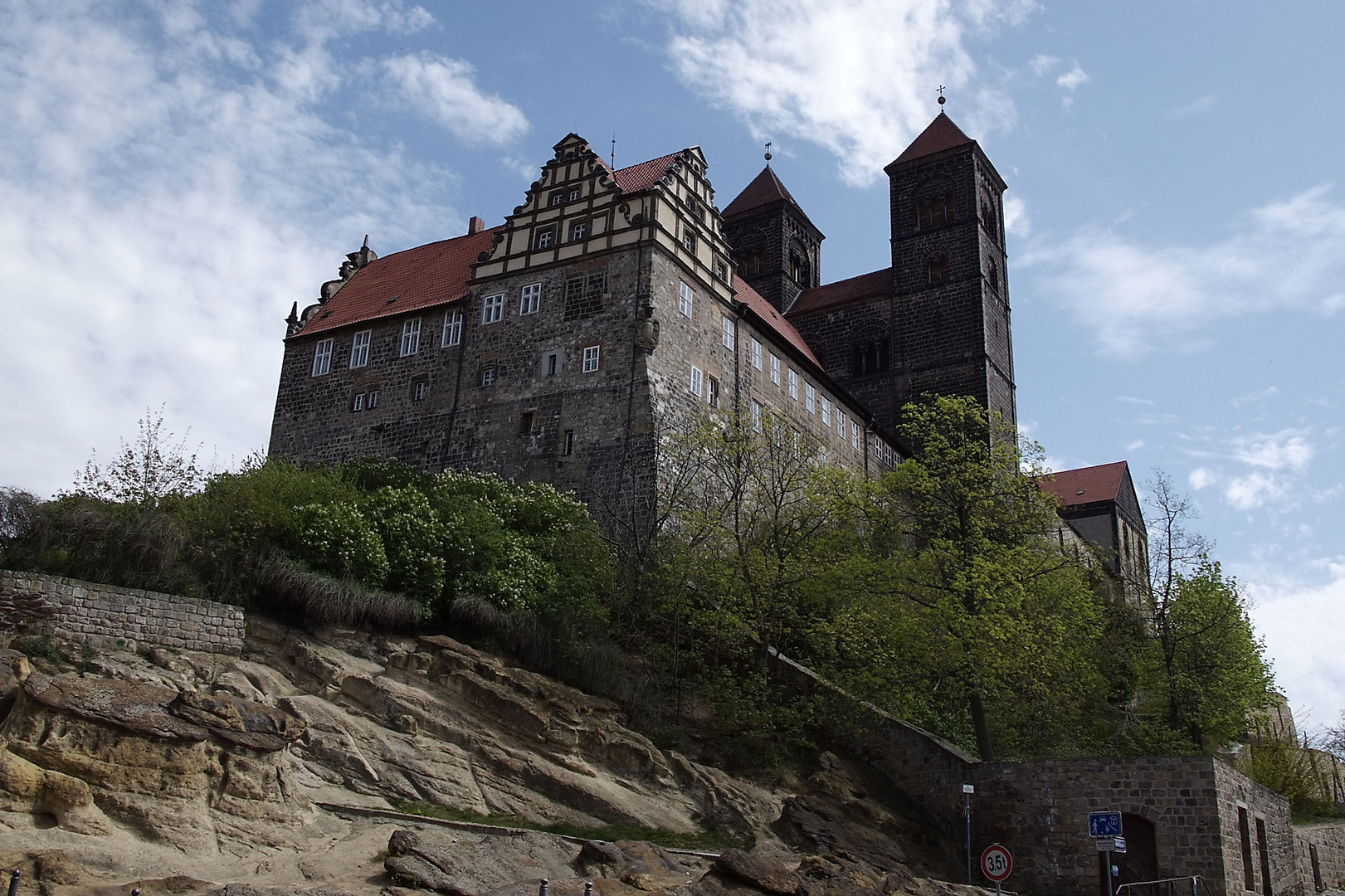 Quedlinburg_Schloßberg_mit_Stiftskirche