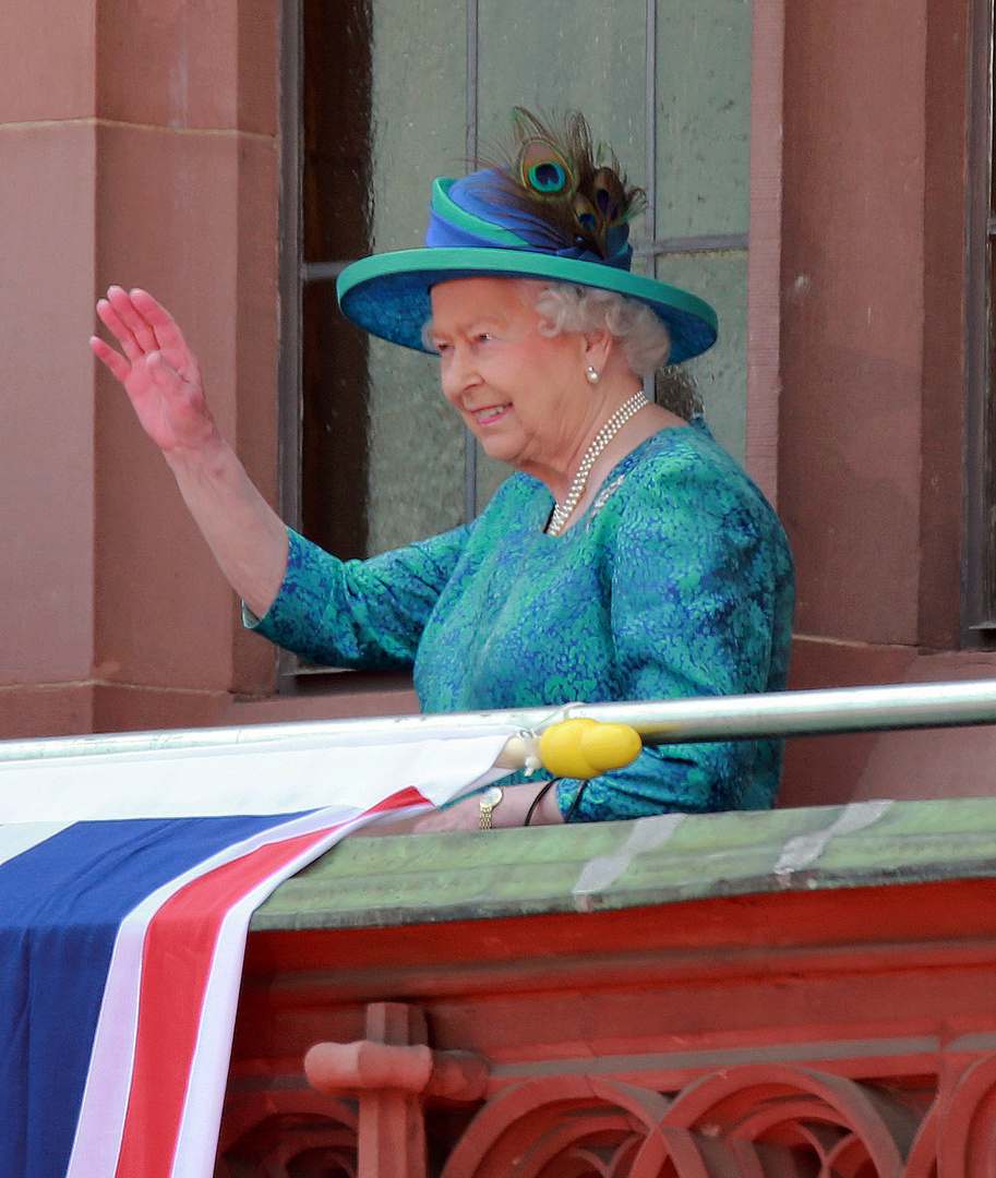 Queen Elisabeth II. in Frankfurt am Main -2-