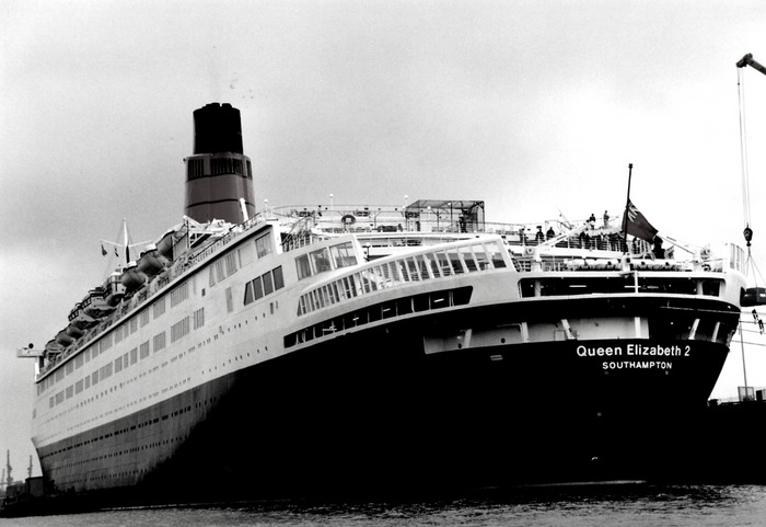 Queen Elizabeth 2