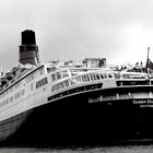 Queen Elizabeth 2