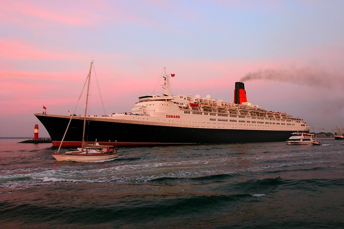 Queen Elizabeth 2