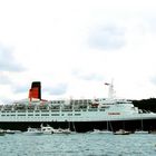 QUEEN ELIZABETH 2 verlaesst STAVANGER -3-