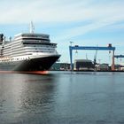 Queen Elizabeth am 21.5.18 in Kiel