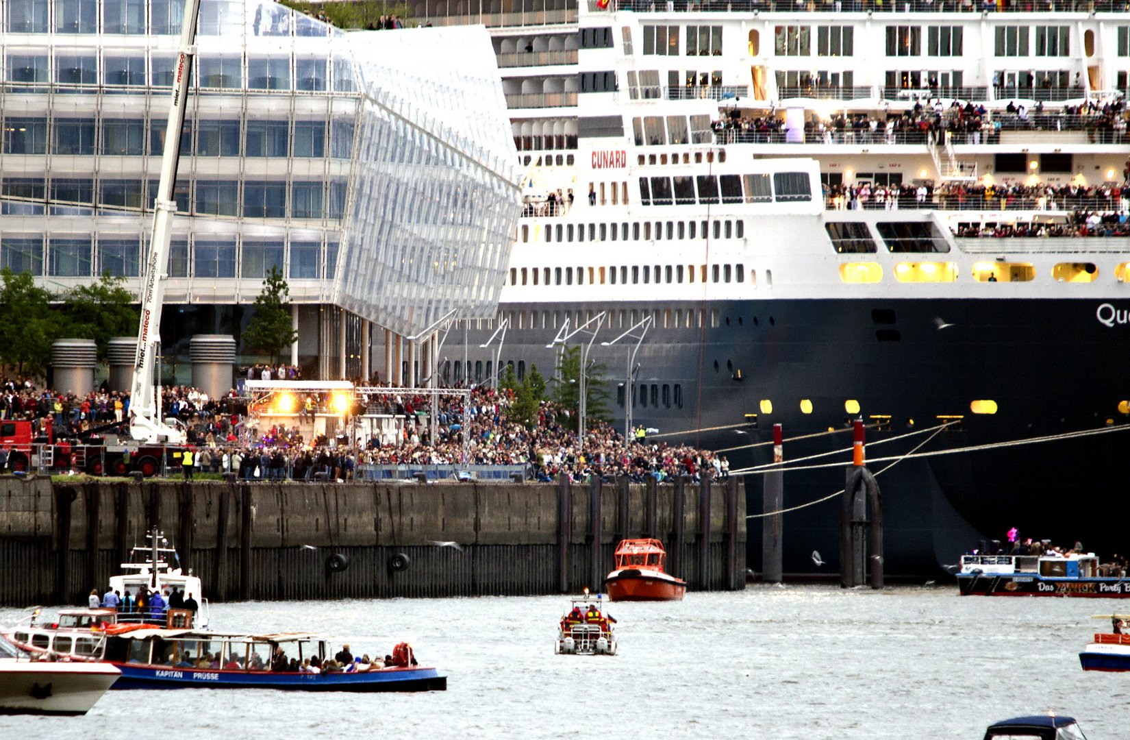 Queen Elizabeth, mal wieder im Hafen