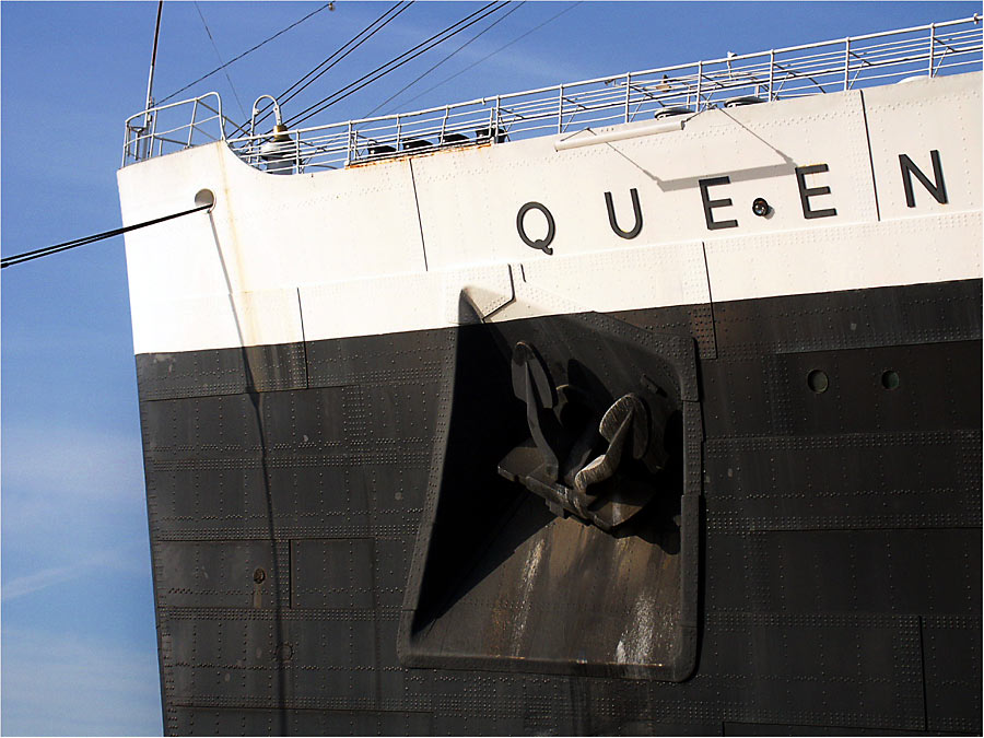 Queen Mary 1 .....