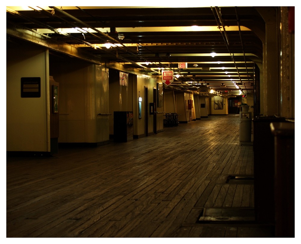 Queen Mary 1 Holzdeck