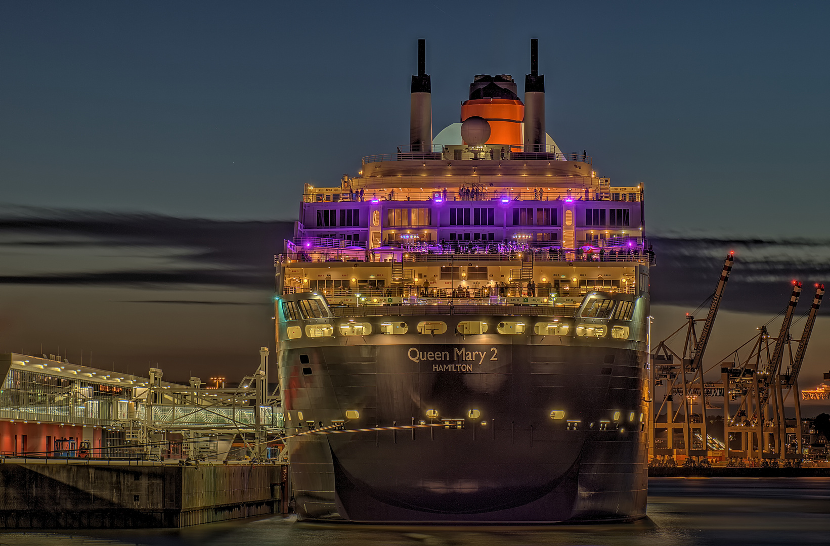 Queen  Mary  2 