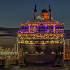 Queen  Mary  2 
