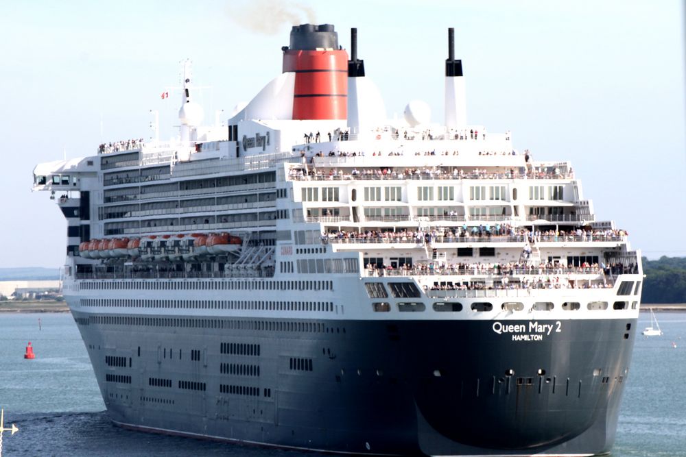 Queen  Mary 2