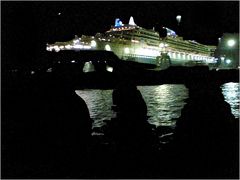 Queen Mary 2, 2006 Hamburg