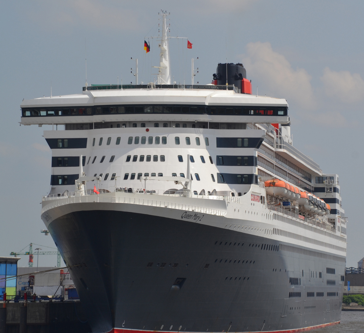 Queen Mary 2 - 27.05.2014 Hamburg