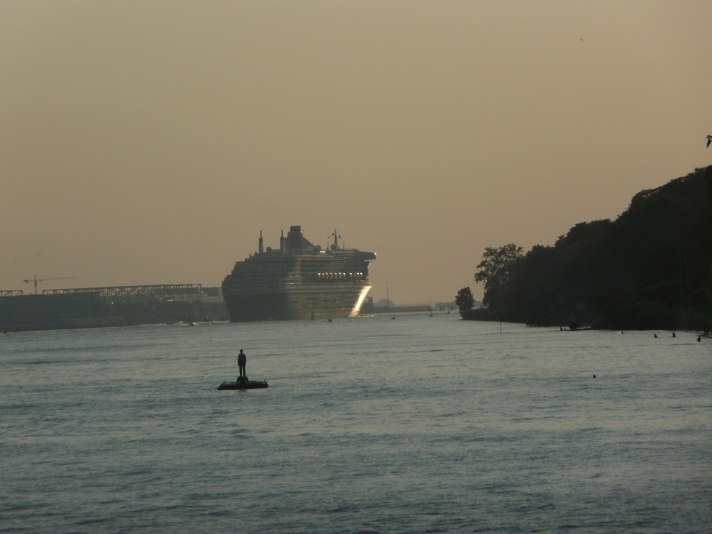 Queen Mary 2