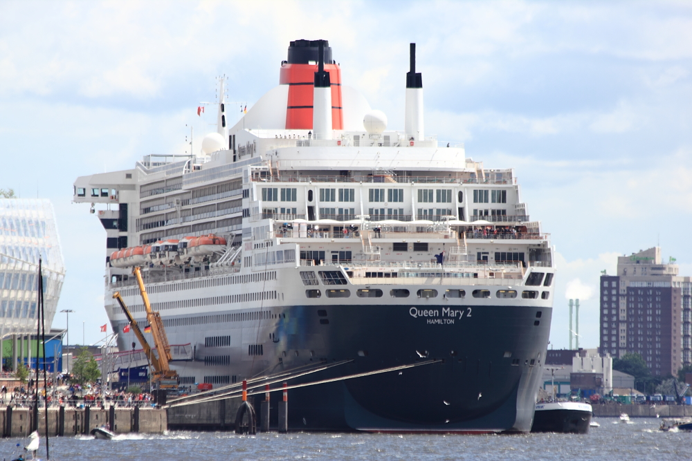 QUEEN MARY 2