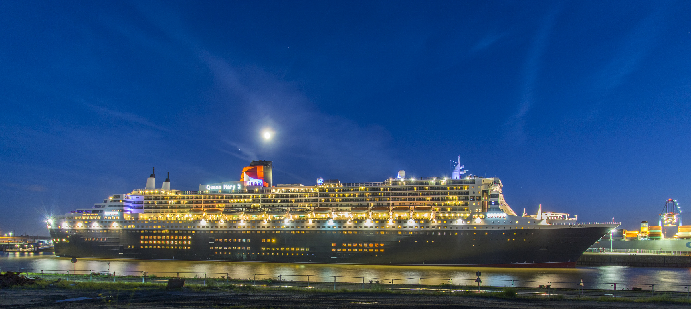 Queen Mary 2