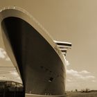 Queen Mary 2