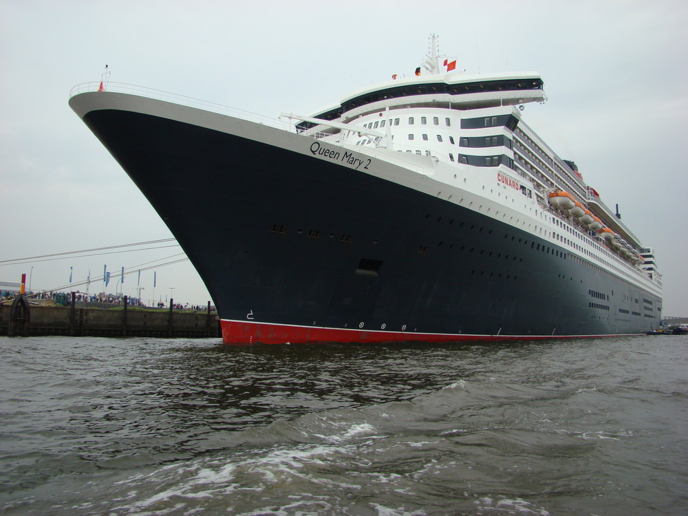 Queen Mary 2