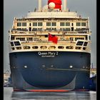 "Queen Mary 2" at Sunrise