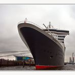 * Queen Mary 2 *