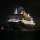 Queen Mary 2 beim Auslaufen -2-