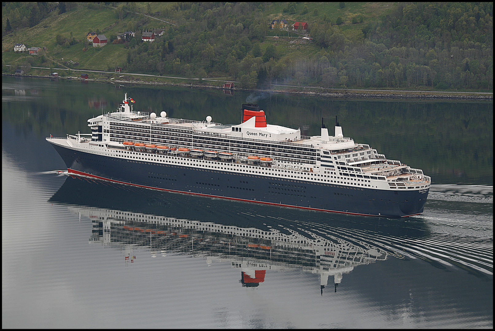 ***Queen Mary 2***