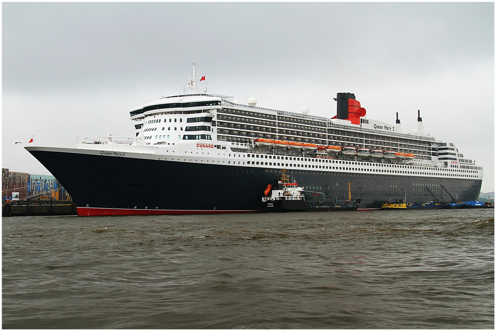 Queen Mary 2