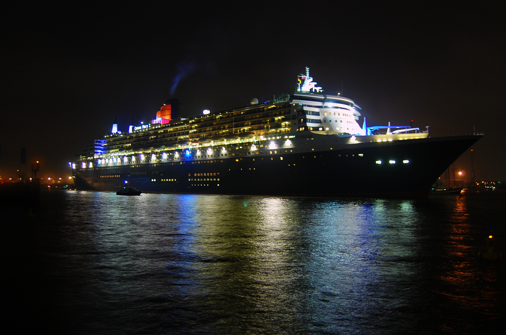 queen-mary-2-hamburg-2010-foto-bild-deutschland-europe-hamburg