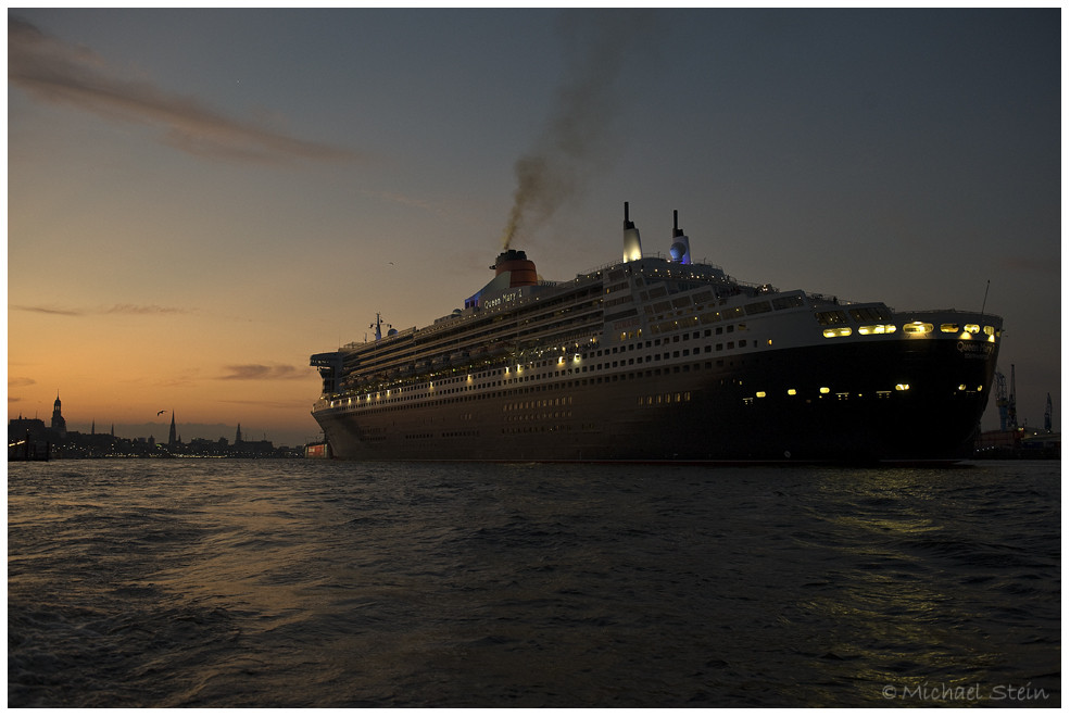 Queen Mary 2 - Hamburg meine Perle?