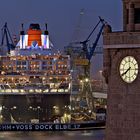 Queen Mary 2 im Trockendock