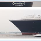 Queen Mary 2 in Blankenese (3/4)