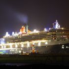 Queen Mary 2 in Hamburg