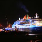 Queen Mary 2 - kurz vor dem Feuerwerk...