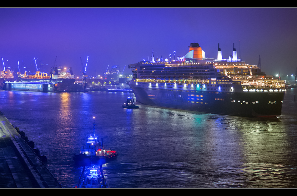 Queen Mary 2 @morning 2