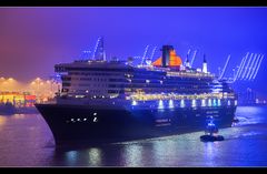 Queen Mary 2 @morning