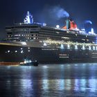 Queen Mary 2 nach dem Ausdocken bei Blohm & Voss