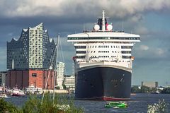 Queen Mary 2 und Elphi