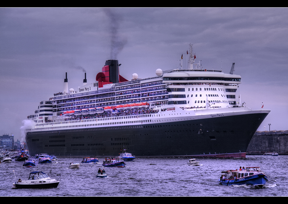 Queen Mary 2 VII